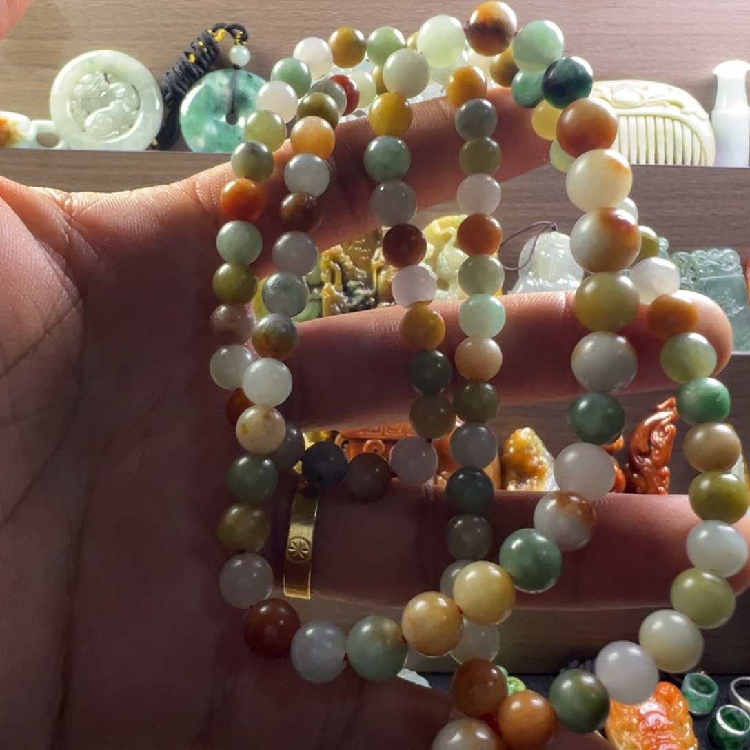 ****人翡翠未镶嵌颈饰翡翠