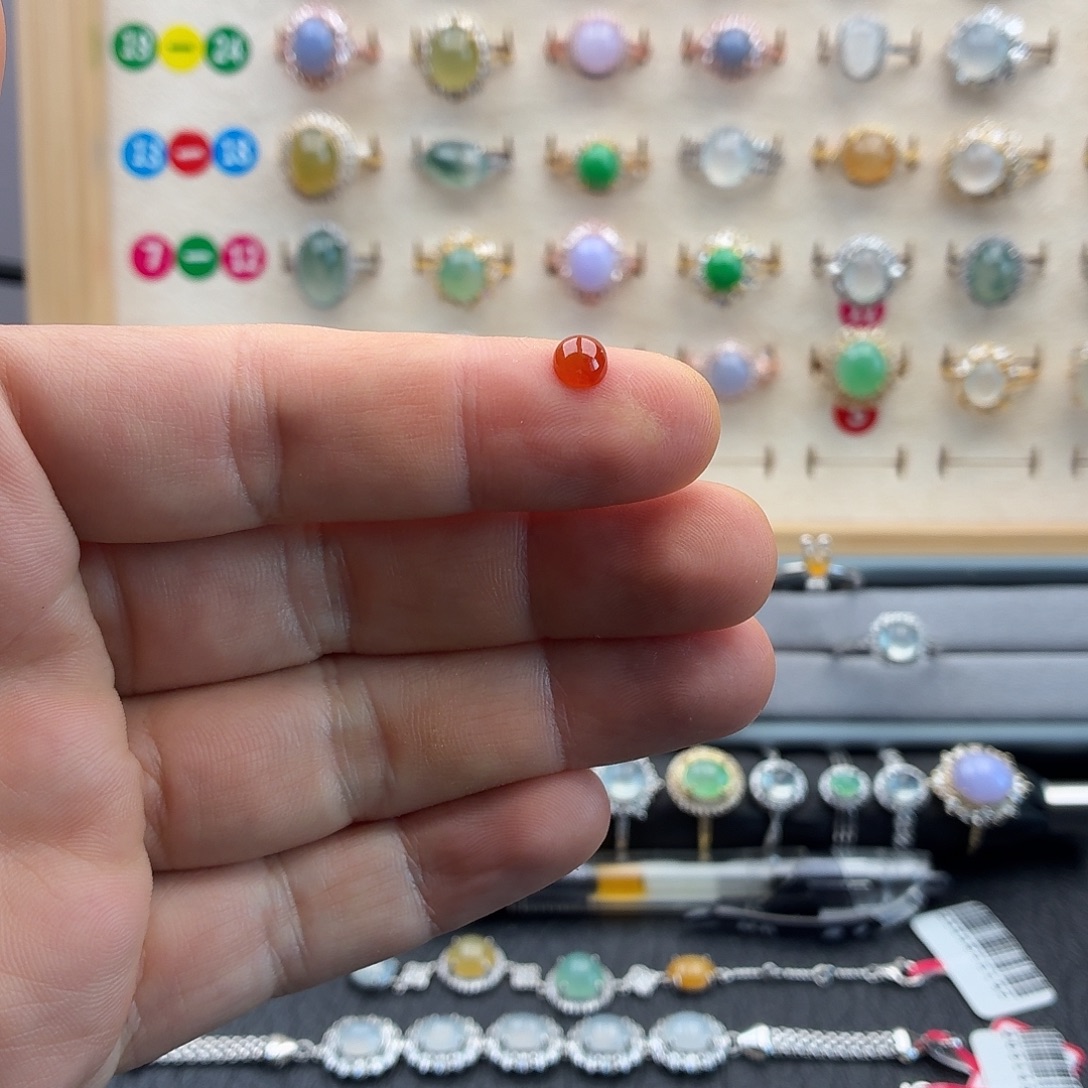 小***宝翡翠银S925镶嵌戒指