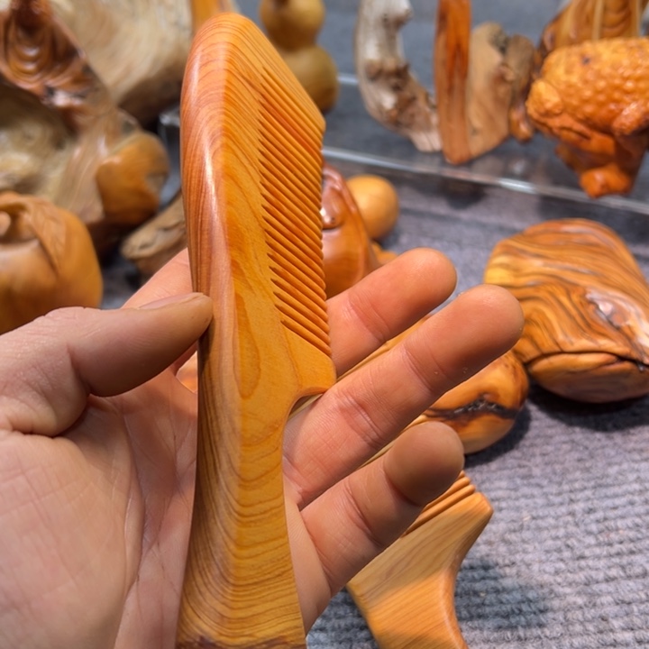 柏木（崖柏）陈化老料手串把件 