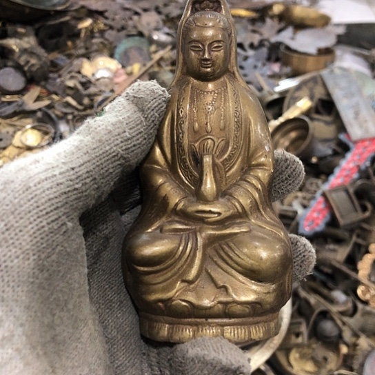 社***会闪电购铜摆件工艺品