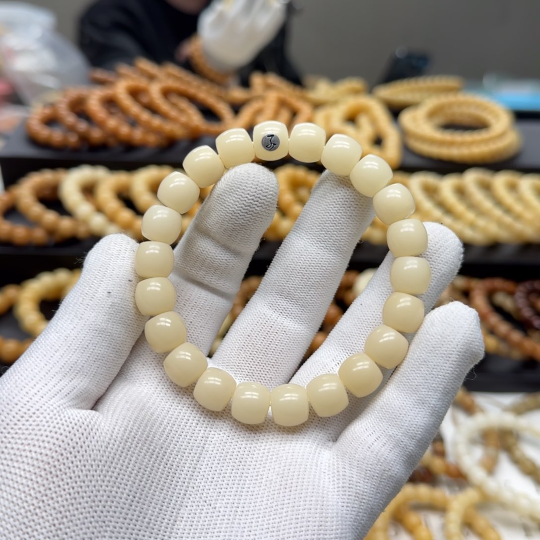 【闪购商品】菩提根/象牙果手串昆****羊10×11 鼓珠 10年 打钉款