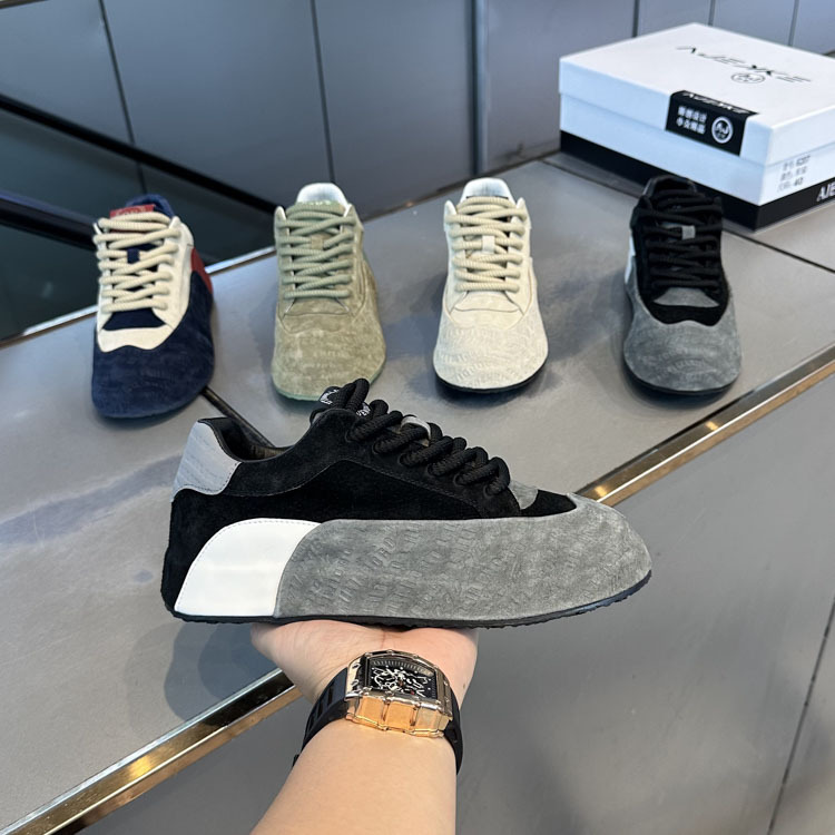 韩版时尚运动低帮潮流高级感鞋子德训鞋耐磨包底男鞋百搭男鞋复古