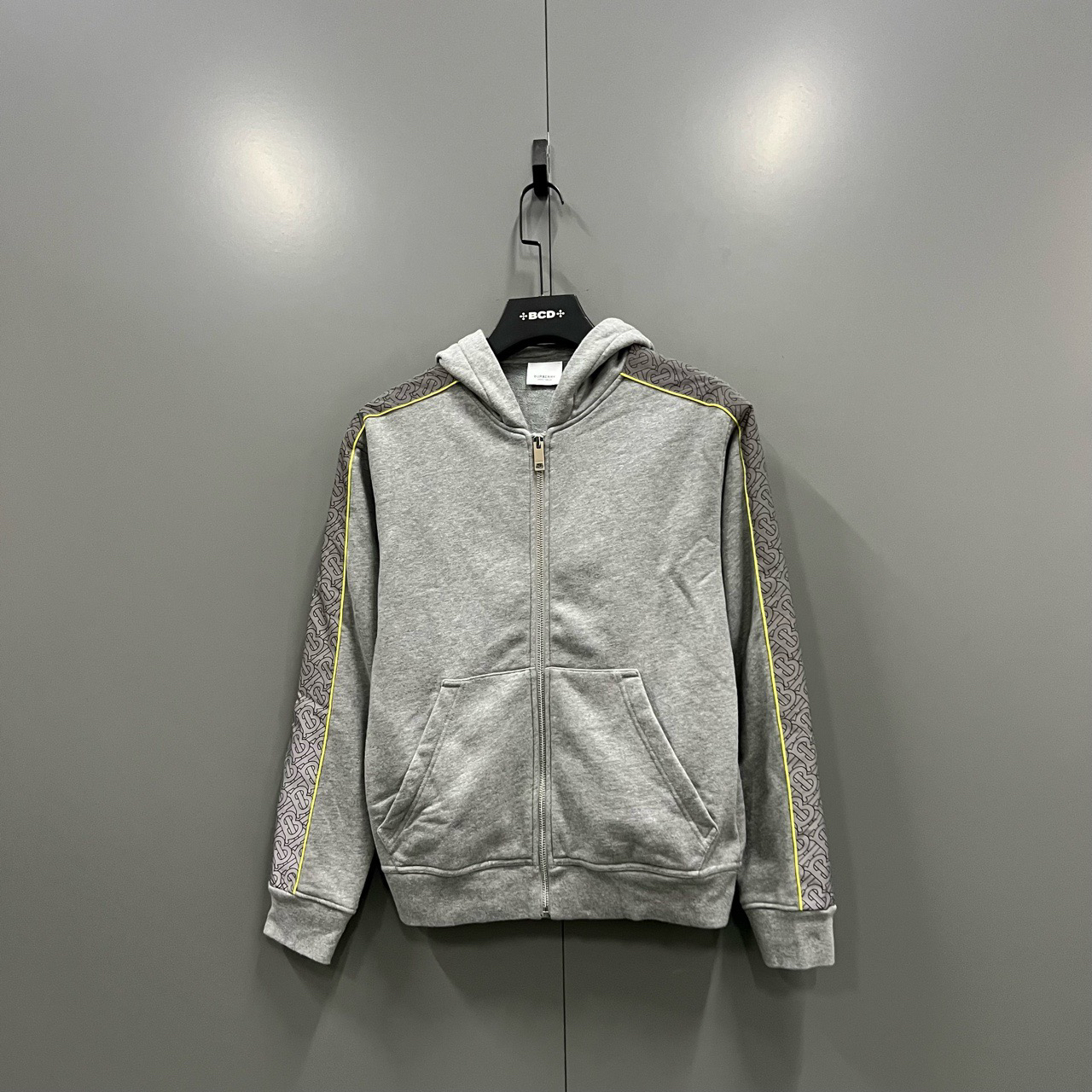 95新 BURBERRY/博柏利 Burberry 巴宝莉 侧边反光TB拉链帽衫