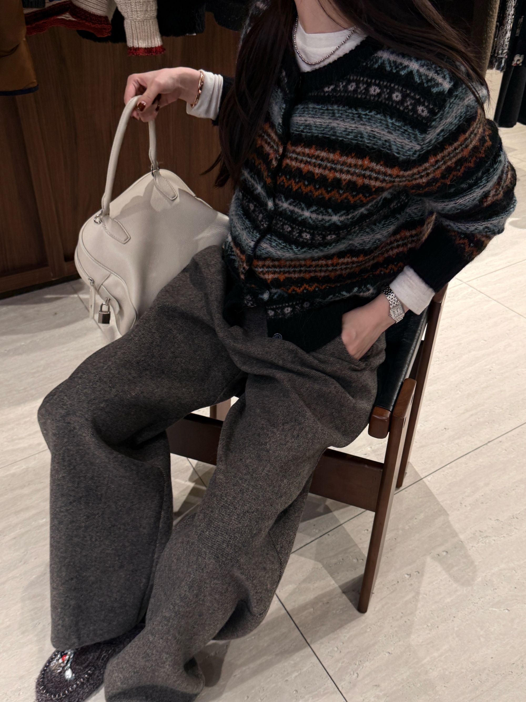 超柔软羊毛羊驼费尔岛针织开衫 J25MY944