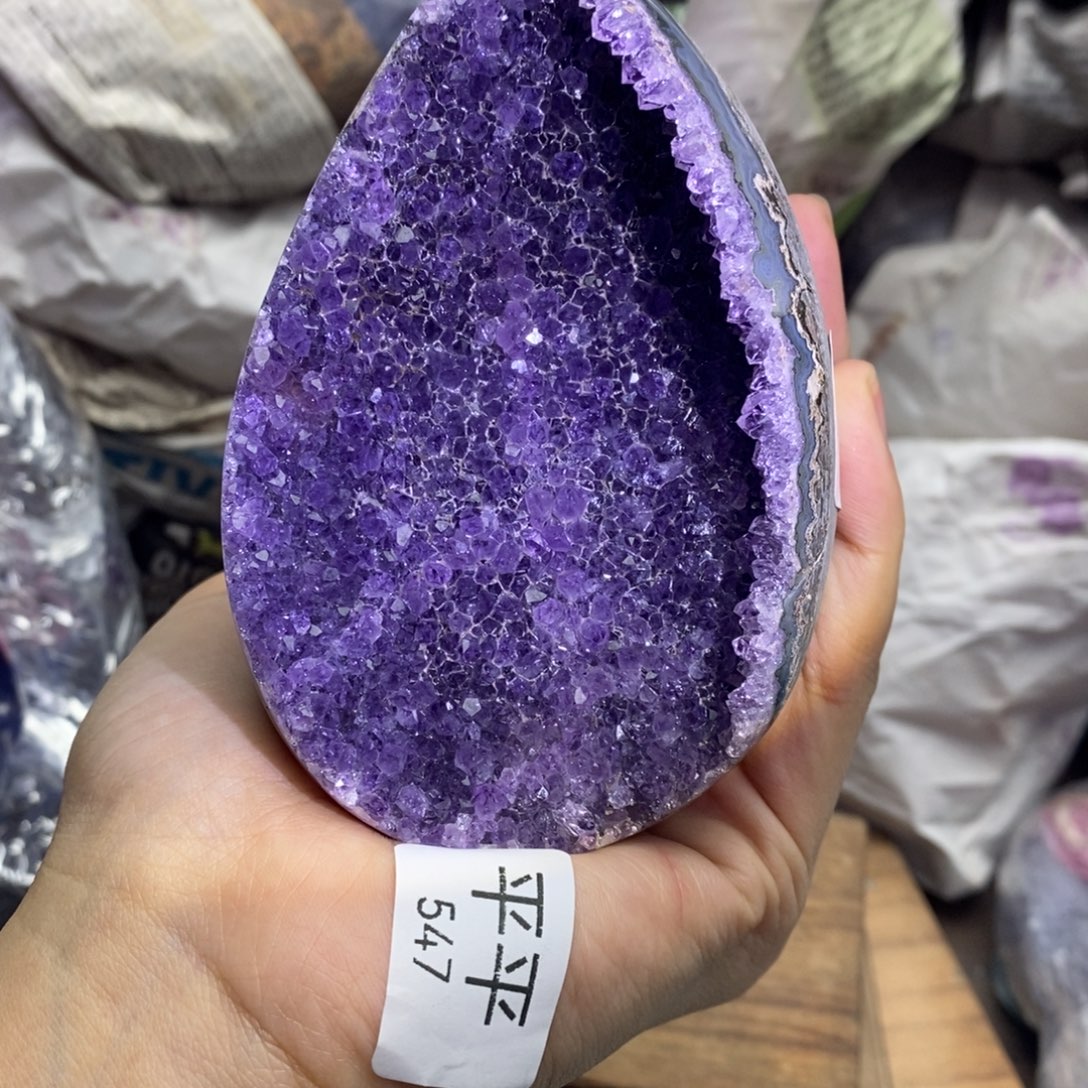 未镶嵌水晶大型摆件（非配饰）