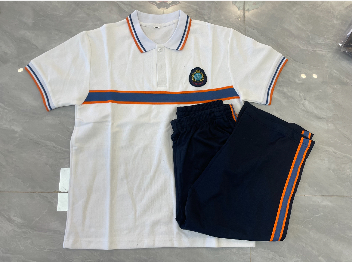 保定三中分校初二夏季套装