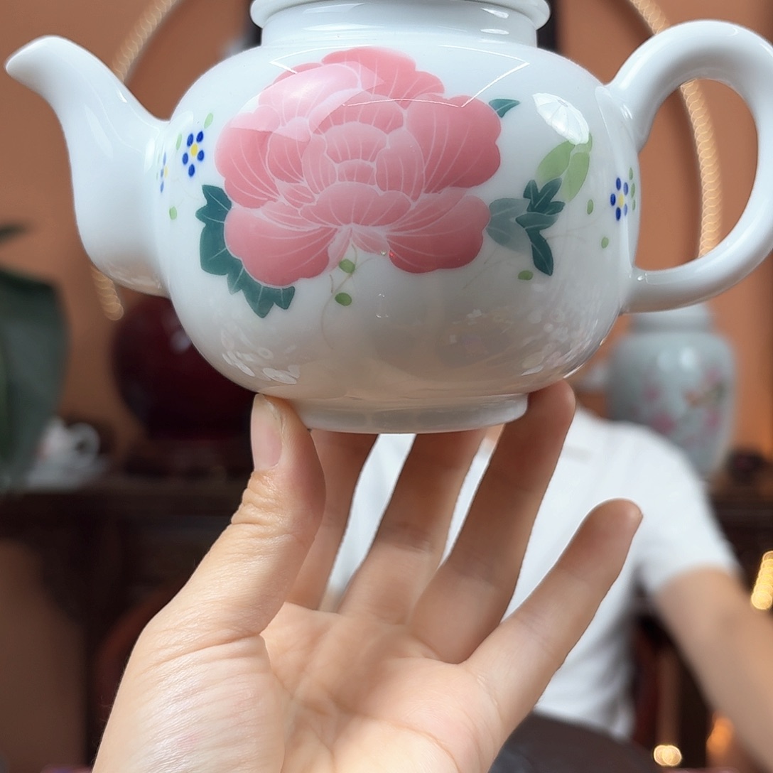 景德镇陶瓷手工壶