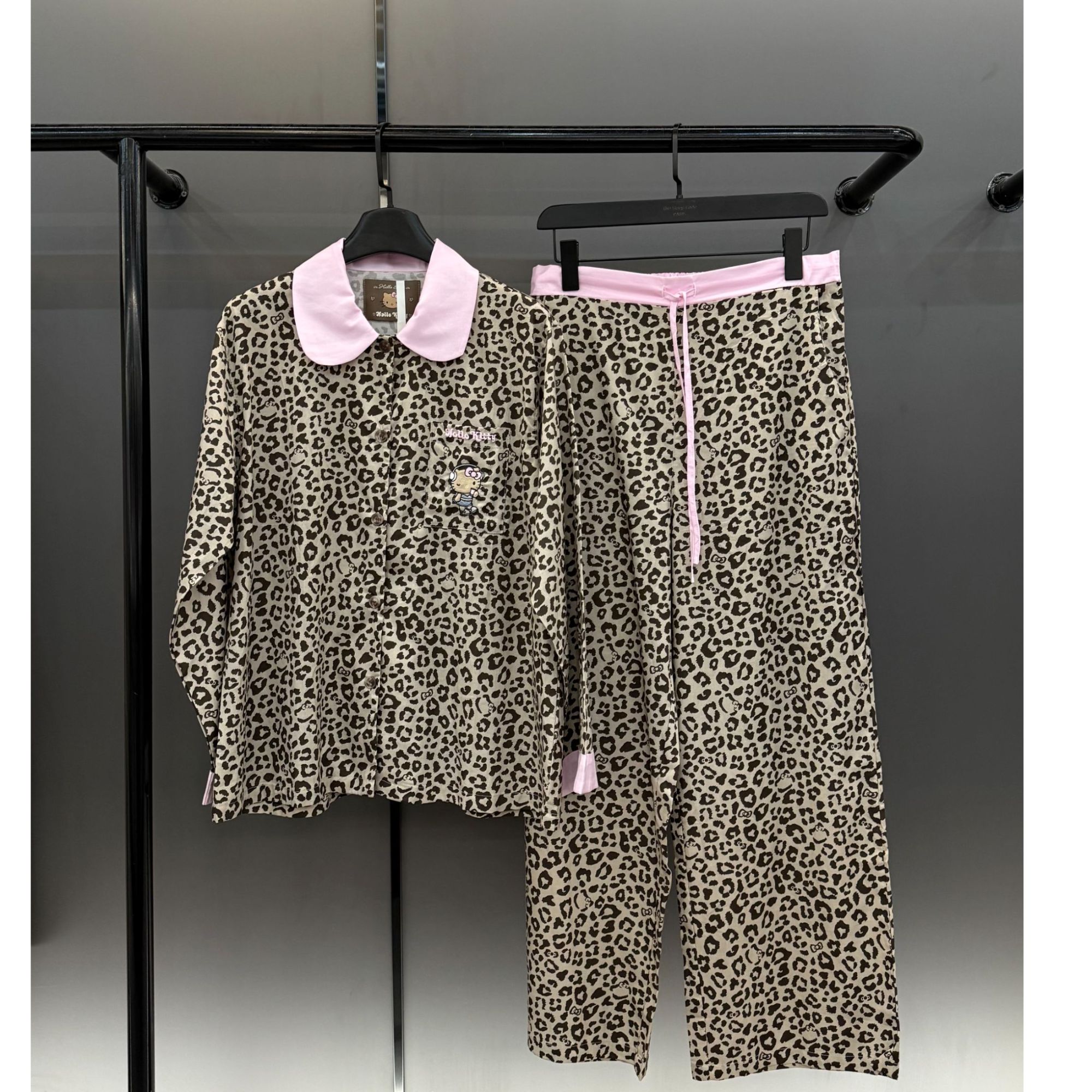 【野家黑皮kiti-粉豹纹短袖款】 新款潮牌短袖天丝棉质居家服睡衣