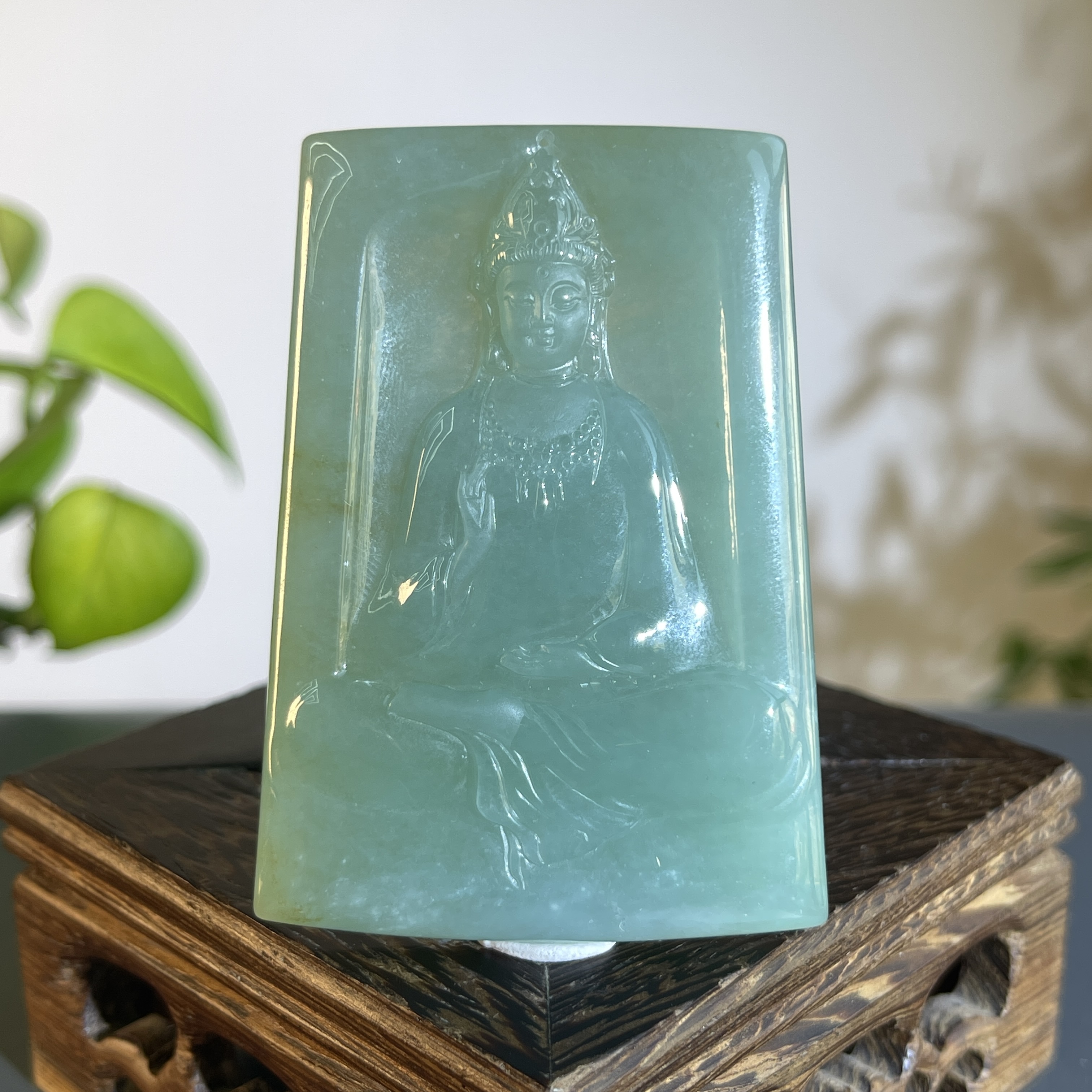 JXW16-162  天然缅甸A货翡翠 观音