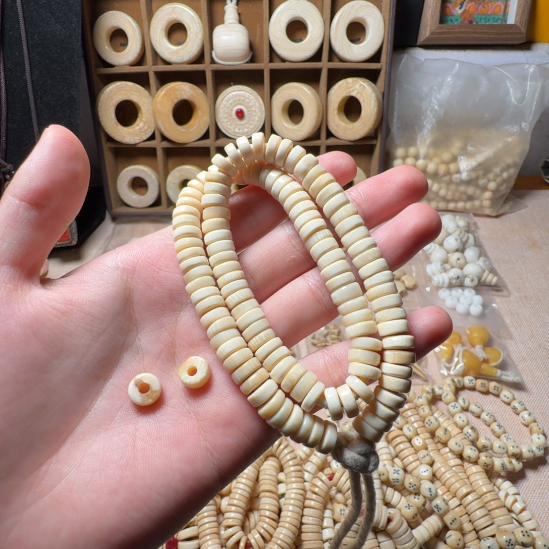 鱼***川藏传完美的念珠配饰