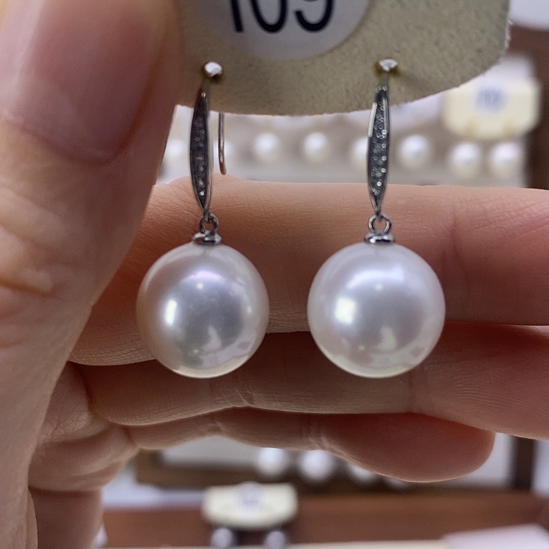 银S925镶嵌淡水珍珠耳饰