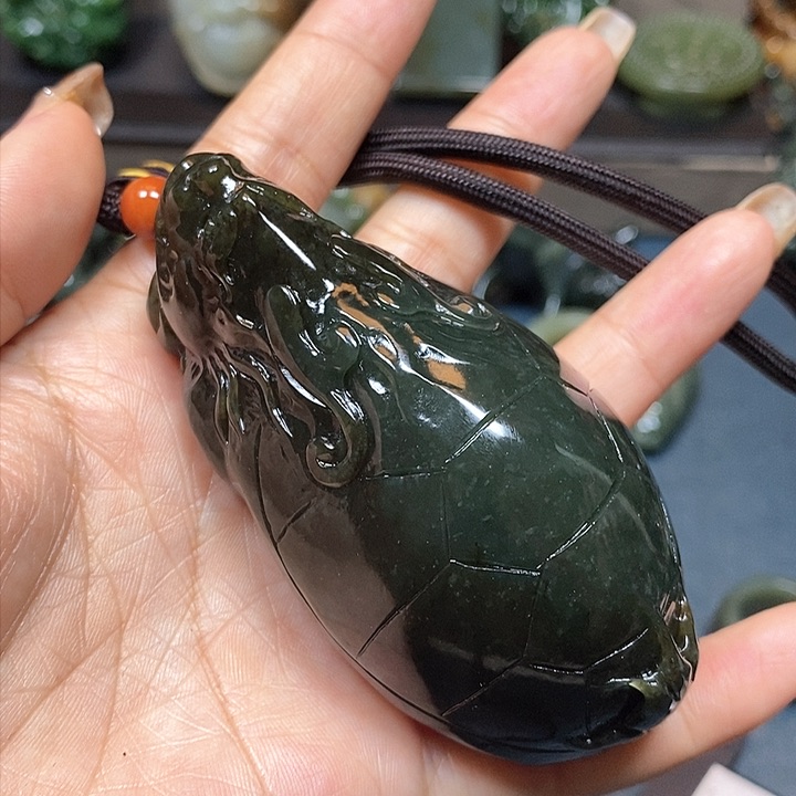 和田玉挂件未镶嵌