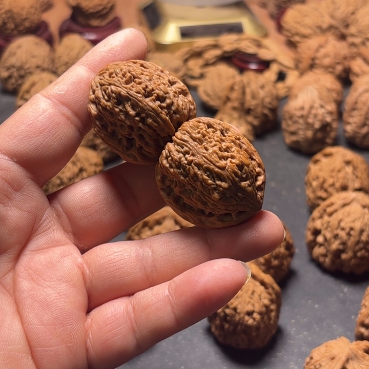 2***3大叶紫檀（黑酸枝木类）