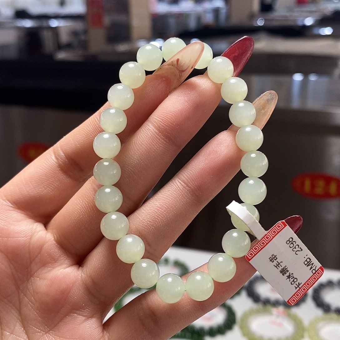 和田玉未镶嵌浅晴8mm
