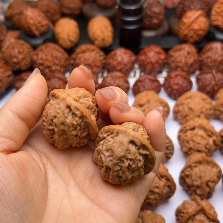 桃核吊坠小*个哥哥哥哥