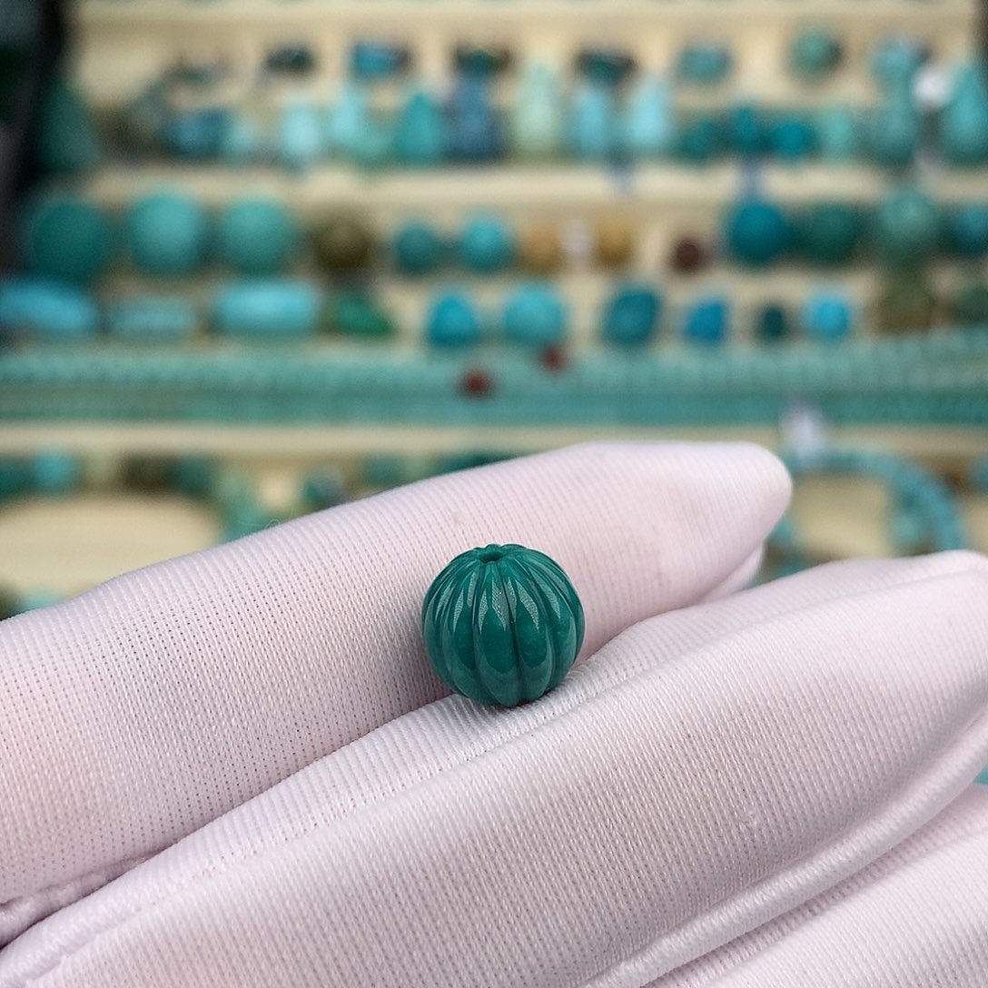 绿松石未镶嵌珠宝奇石9