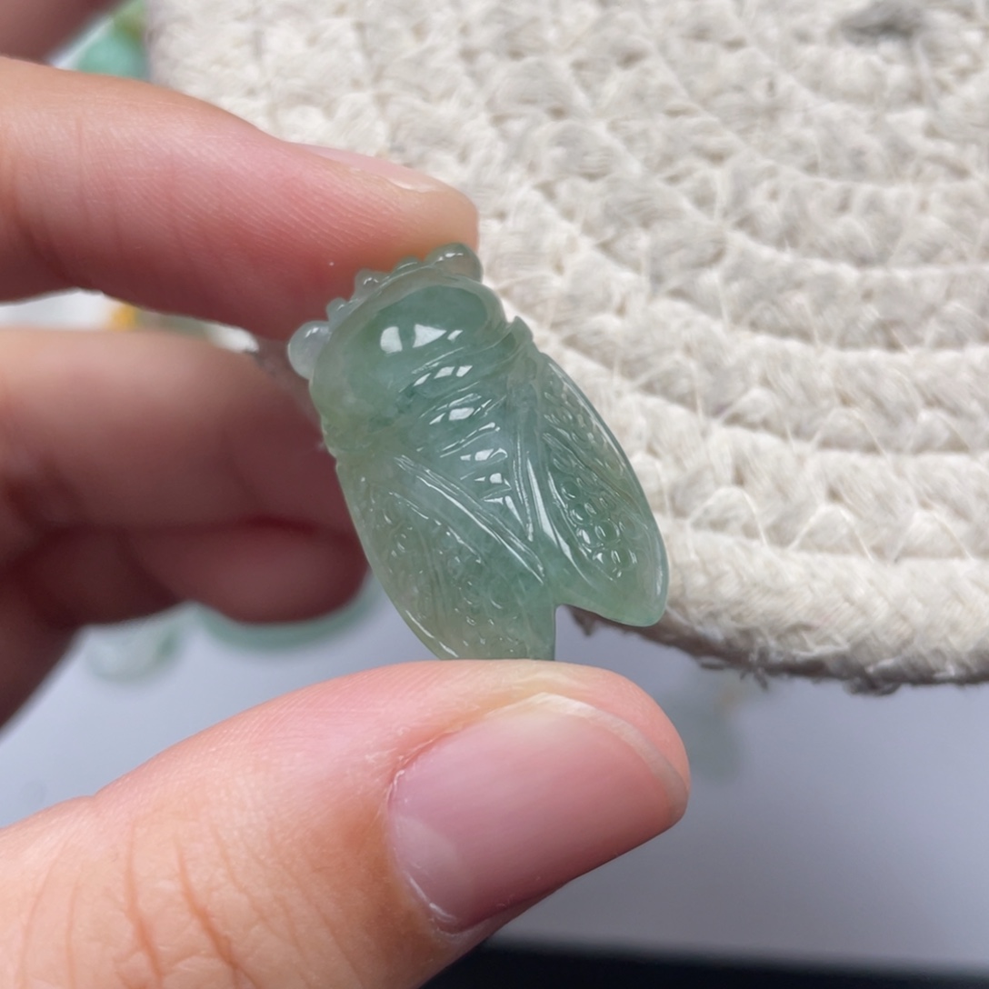 翡翠未镶嵌颈饰天然A货缅甸翡翠