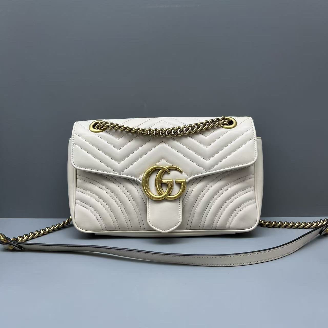 95新 GUCCI/古驰 白色marmont中号链条包 尺寸26*15 SV14978