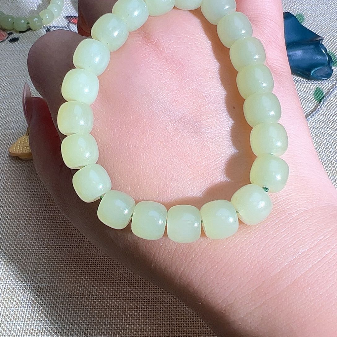 未镶嵌手链和田玉