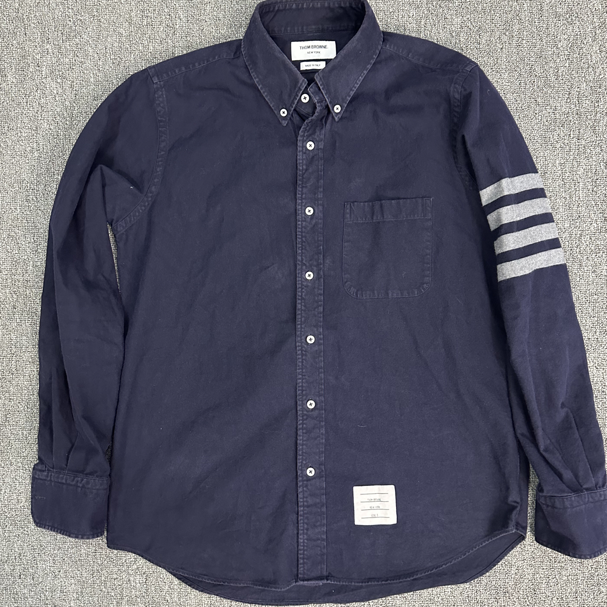 99新 THOMBROWNE tb 藏蓝色条纹衬衫 3码 99新