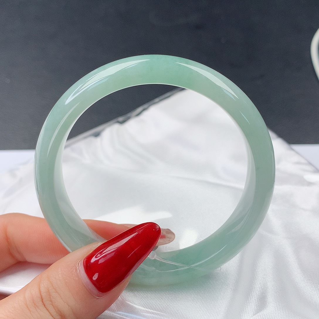 翡翠手镯未镶嵌2正55