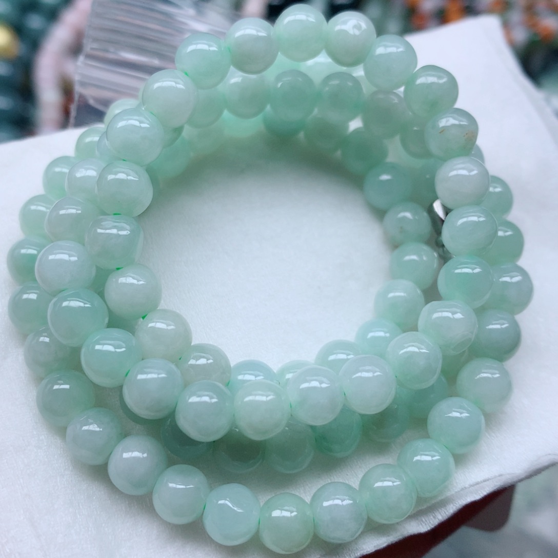 翡翠颈饰未镶嵌吊坠