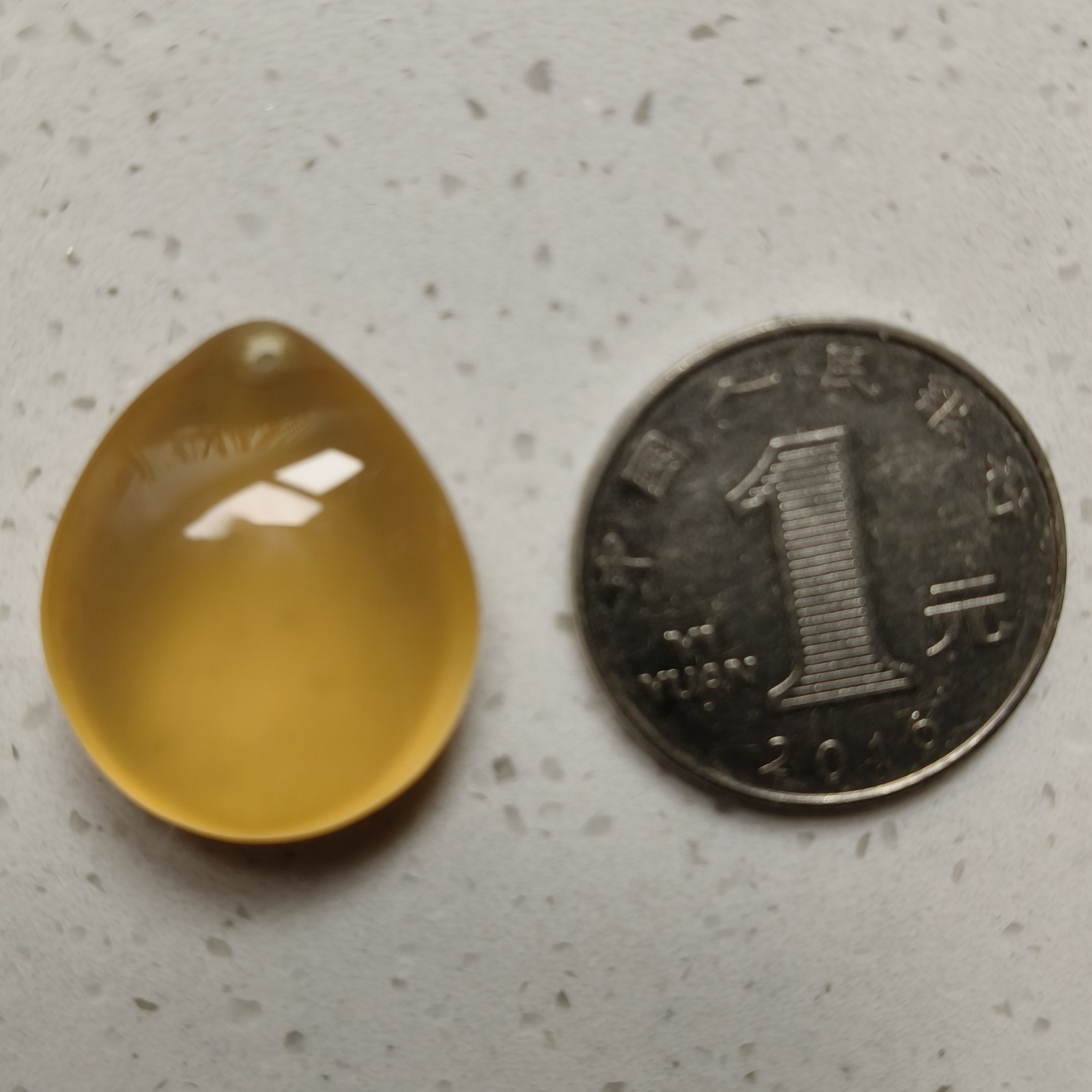 非金属珐琅吊坠 青鱼石吊坠 宝宝款原色一个，挂绳红黑可选