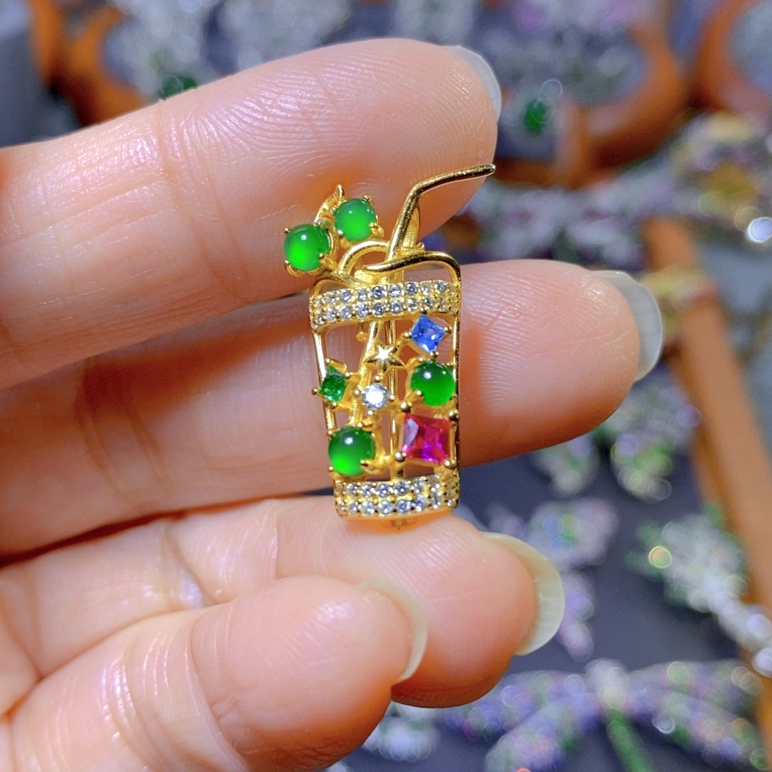 翡翠颈饰合金天然翡翠