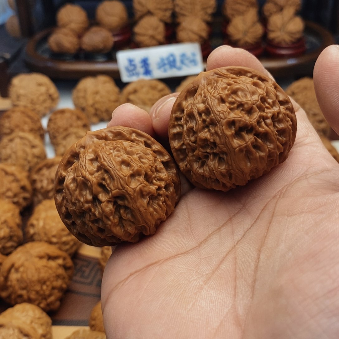 文玩核桃把件海****措44尺 金麒麟 25