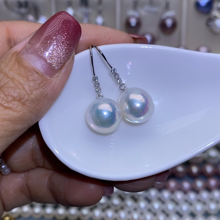 淡水珍珠银S925镶嵌耳饰