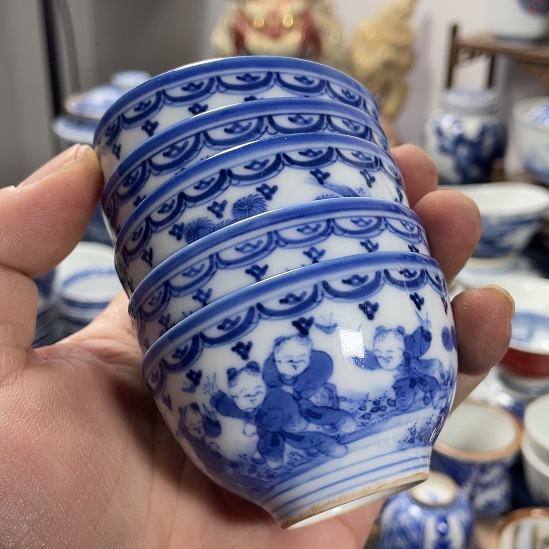 Z***Z瓷器制作工艺精湛