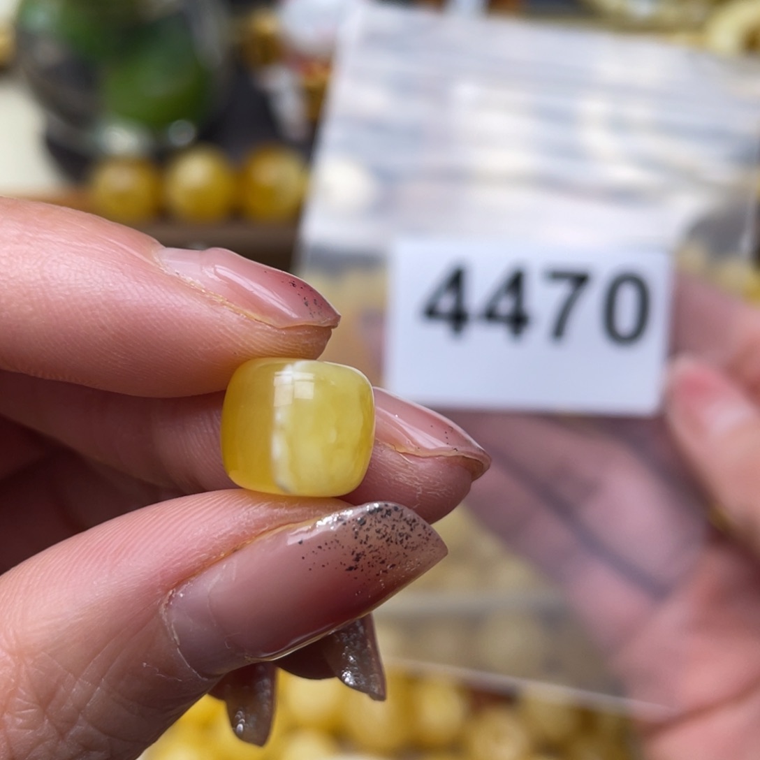 蜜蜡珠宝奇石未镶嵌小坑11