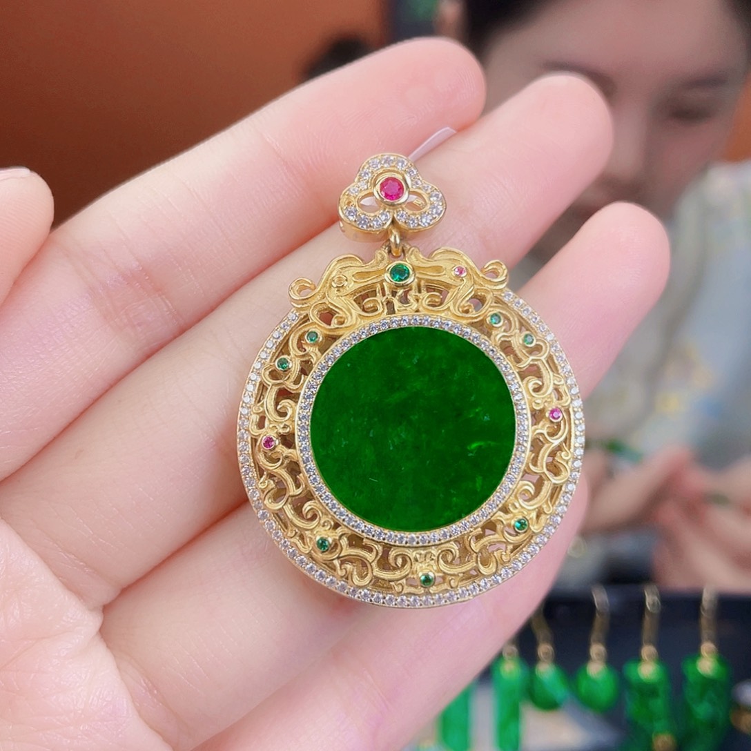 翡翠银S925镶嵌耳饰