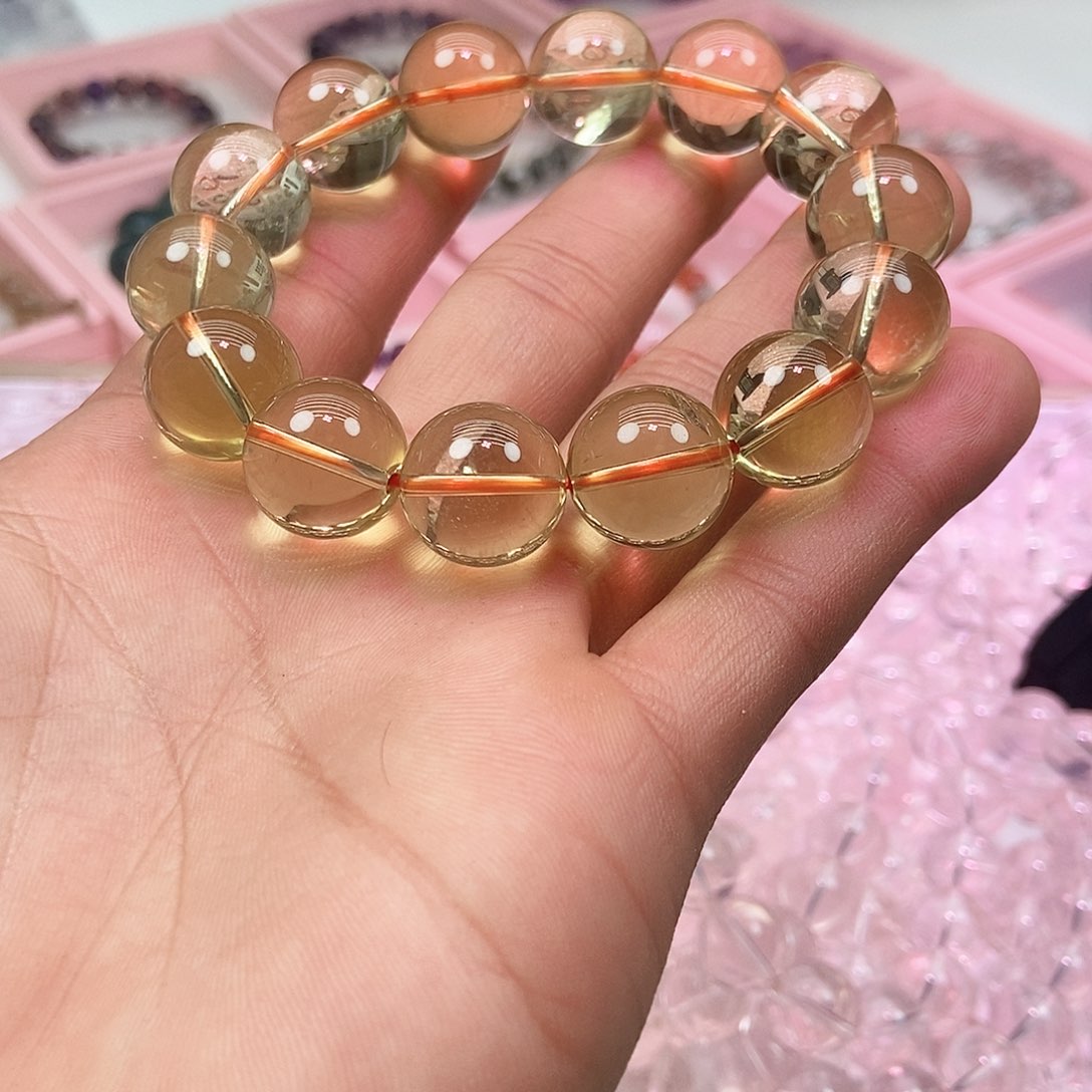 水晶手链未镶嵌晒***?默认微瑕