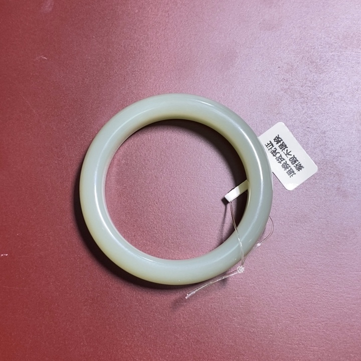 浮***2和田玉未镶嵌手镯