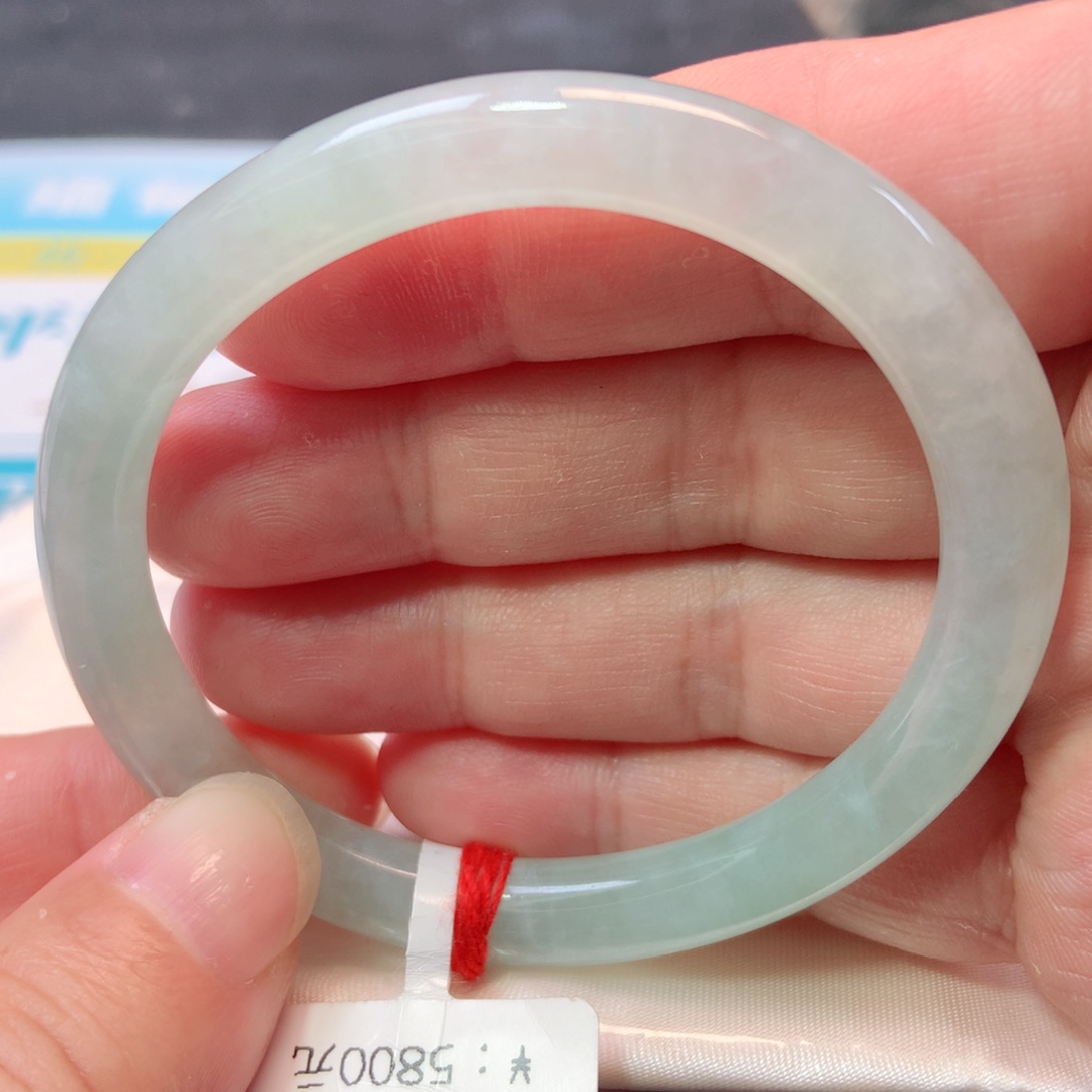 未镶嵌手镯（贵妃镯）翡翠1031号