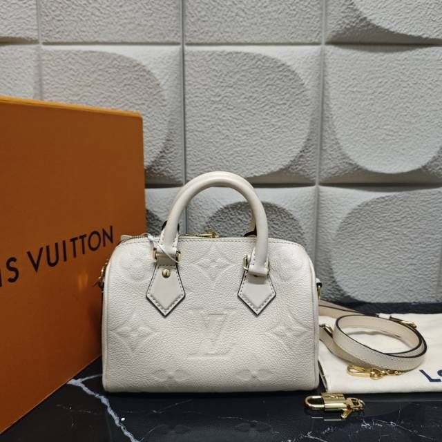 95新/路易威登/C14048710551/[PY1218B0018]