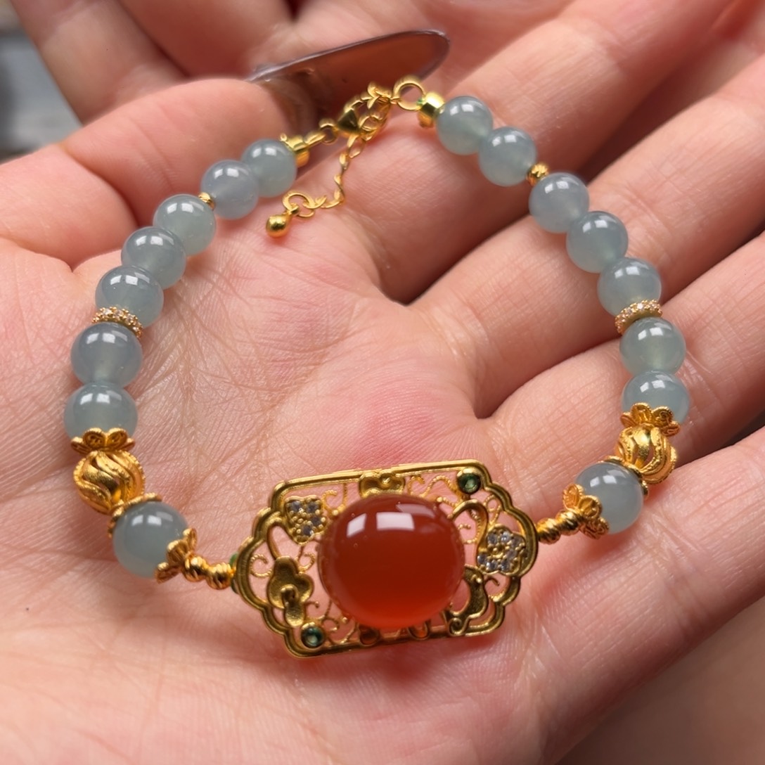 南红玛瑙手链未镶嵌