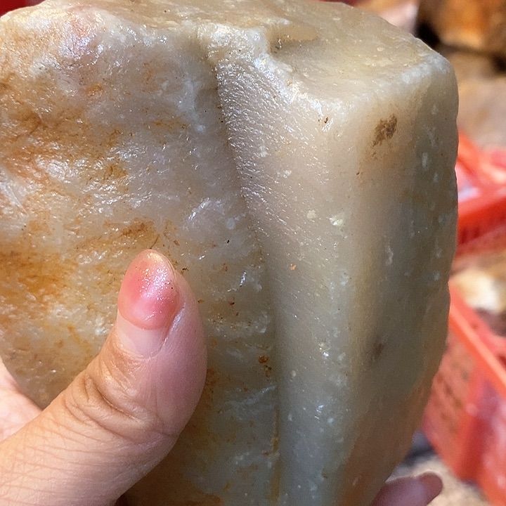 巴林石印石自**者