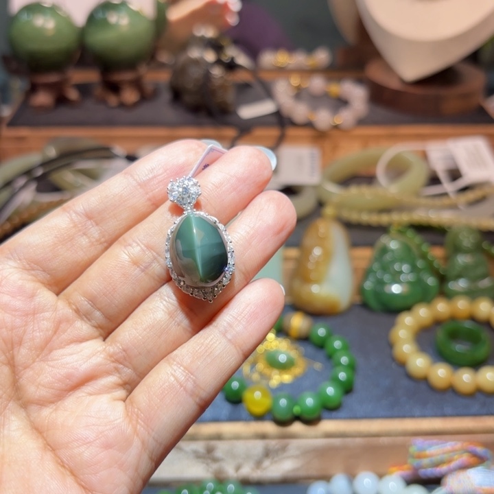 和田玉银S925镶嵌颈饰