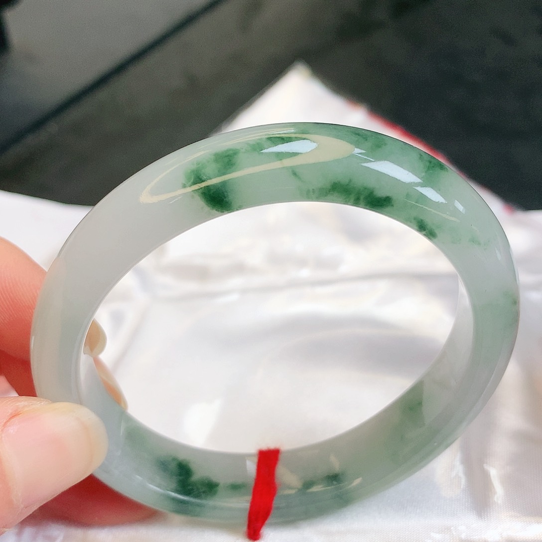 【闪购商品】翡翠手镯未镶嵌缅甸天然a货翡翠