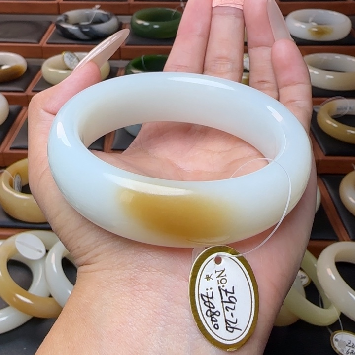 和田玉未镶嵌手镯金糖脂白58.5高性价比