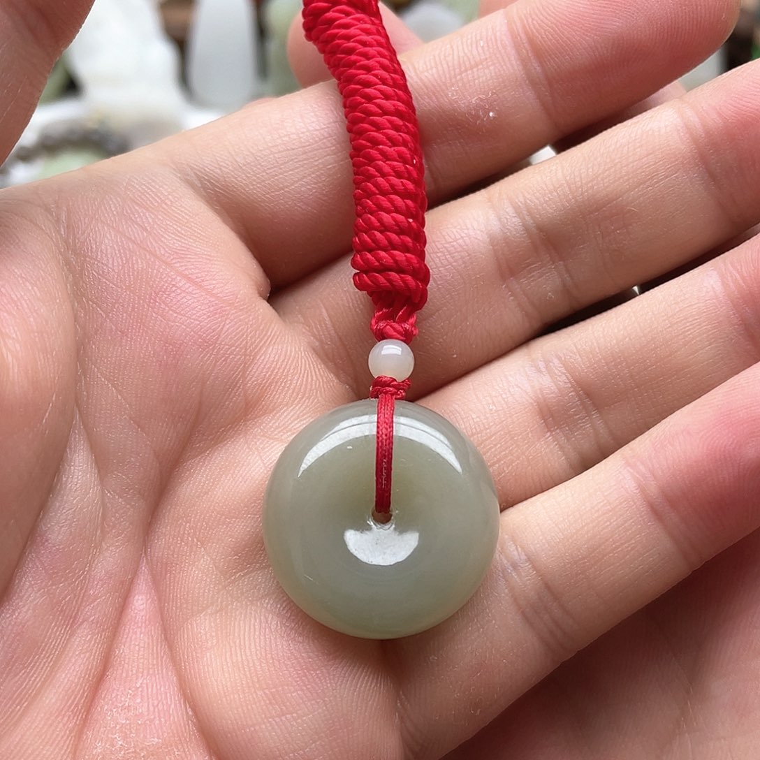 和田玉扣子吊坠未镶嵌