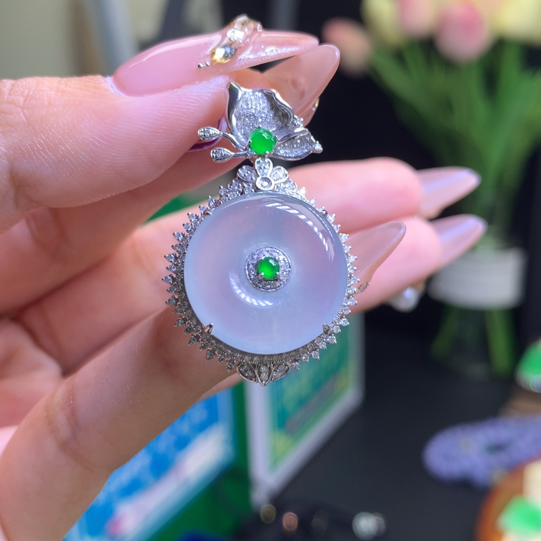 翡翠颈饰18K金镶嵌天然