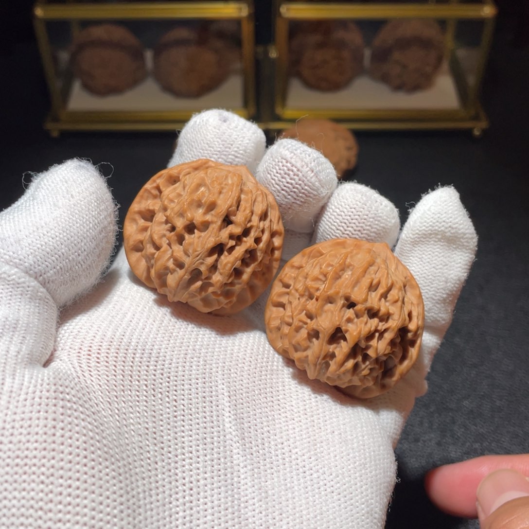 文玩核桃吊坠37京西元宝