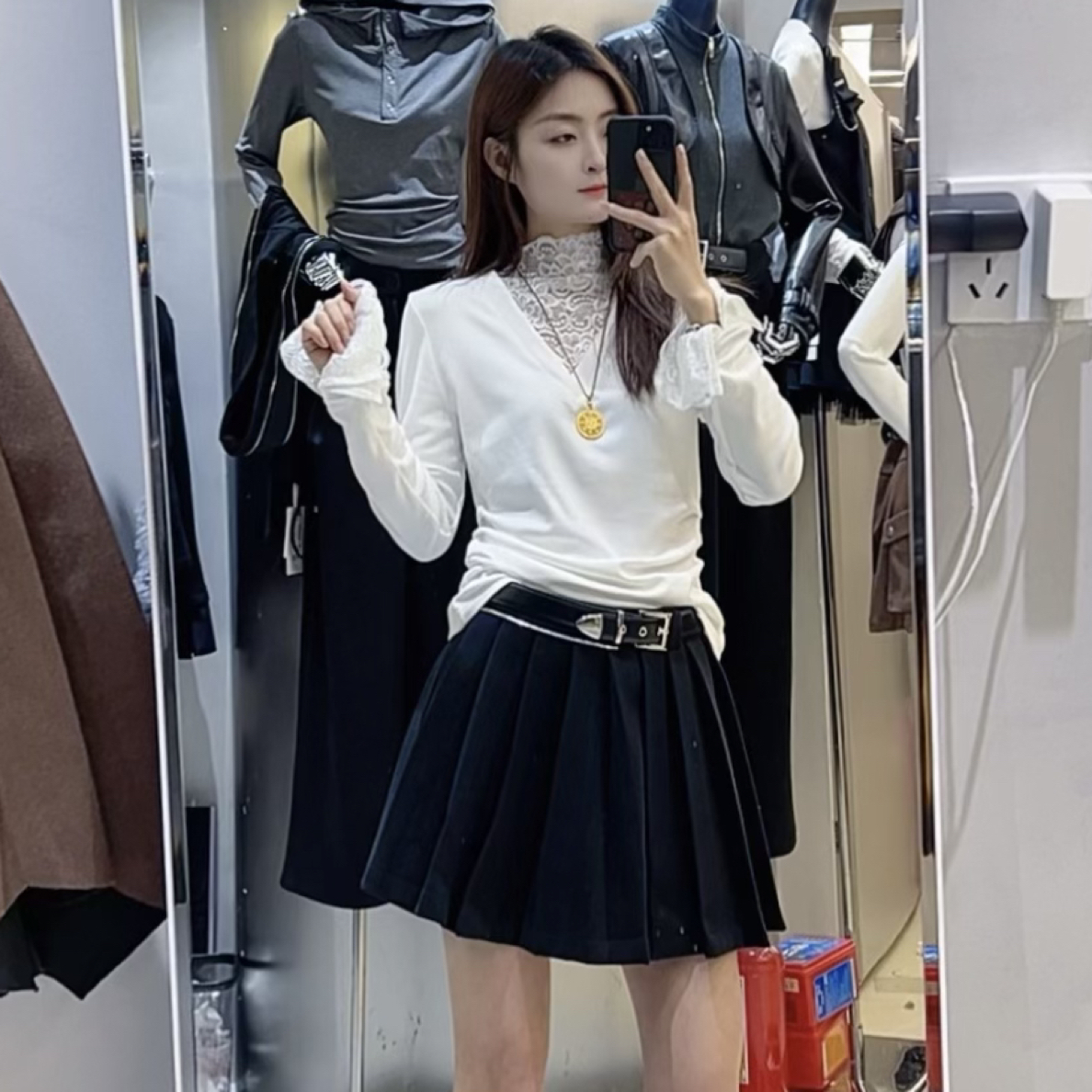 有货ASAY#3766冬季福利重工艺拼接微透蕾丝抓绒上衣，衣长：60cm