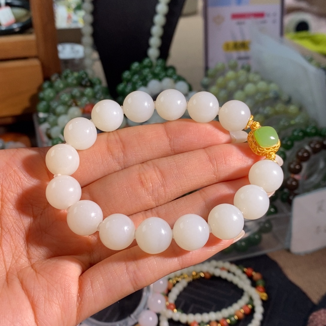 和田玉未镶嵌手链