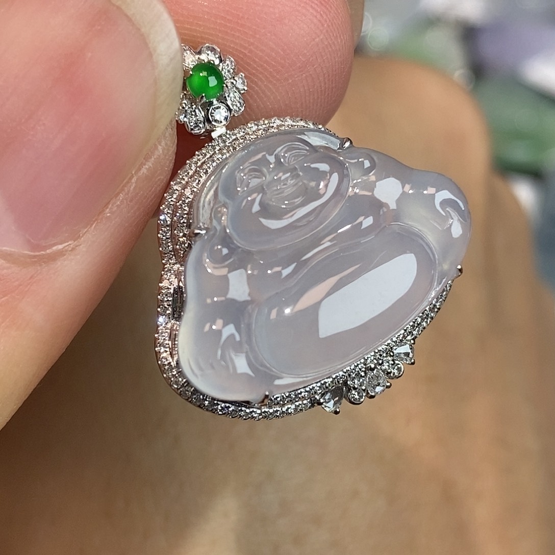 翡翠颈饰18K金镶嵌佛公
