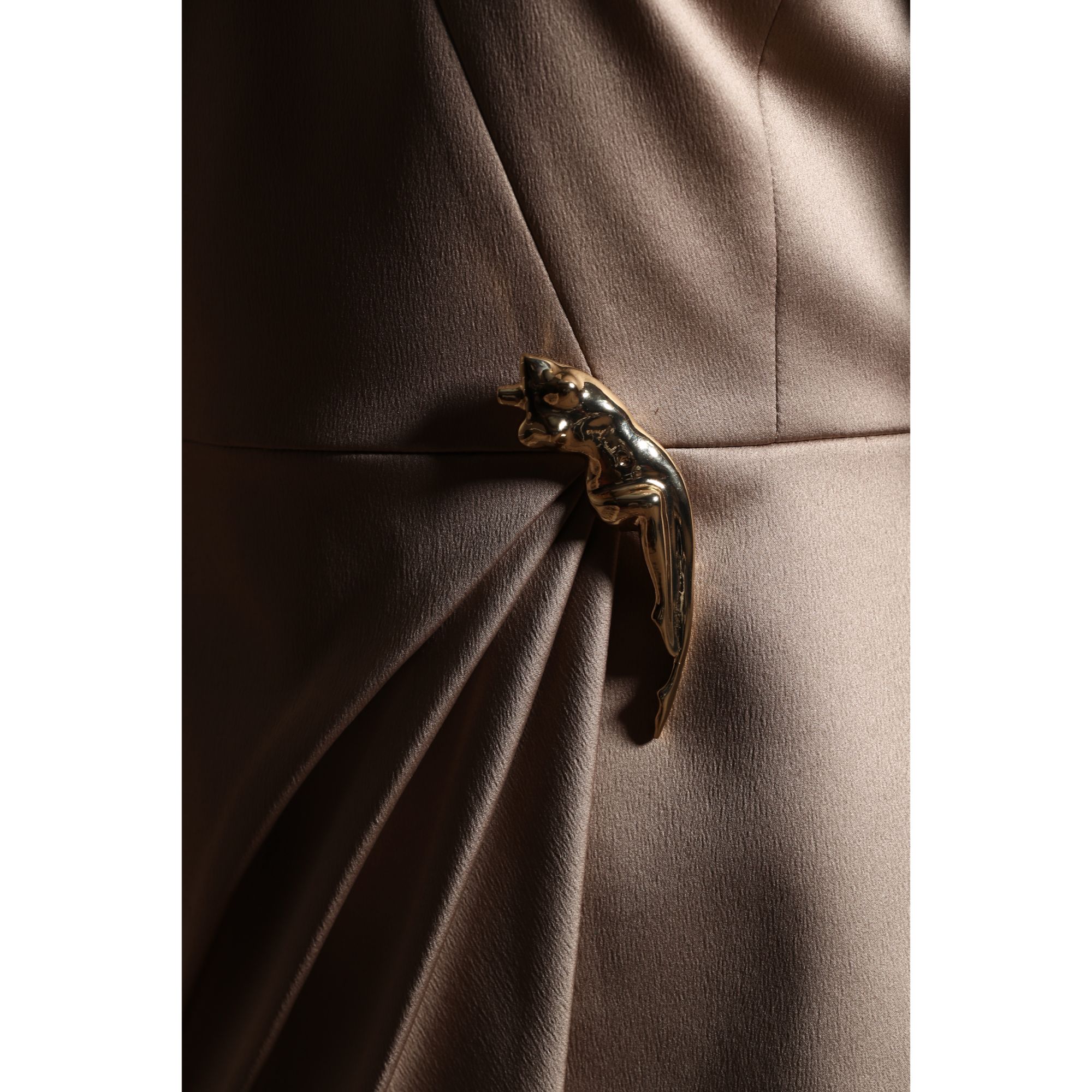 合金胸针 芈莱尤优——新款欧美创意设计感人像胸针