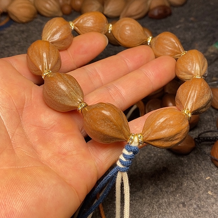 手串橄榄核1.9手持18号